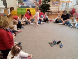 2025-12-02 Piernikowo i lukrowo u Biedronek